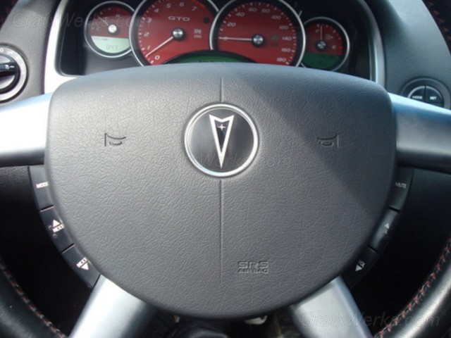 Steering Wheel Arrowhead Overlay